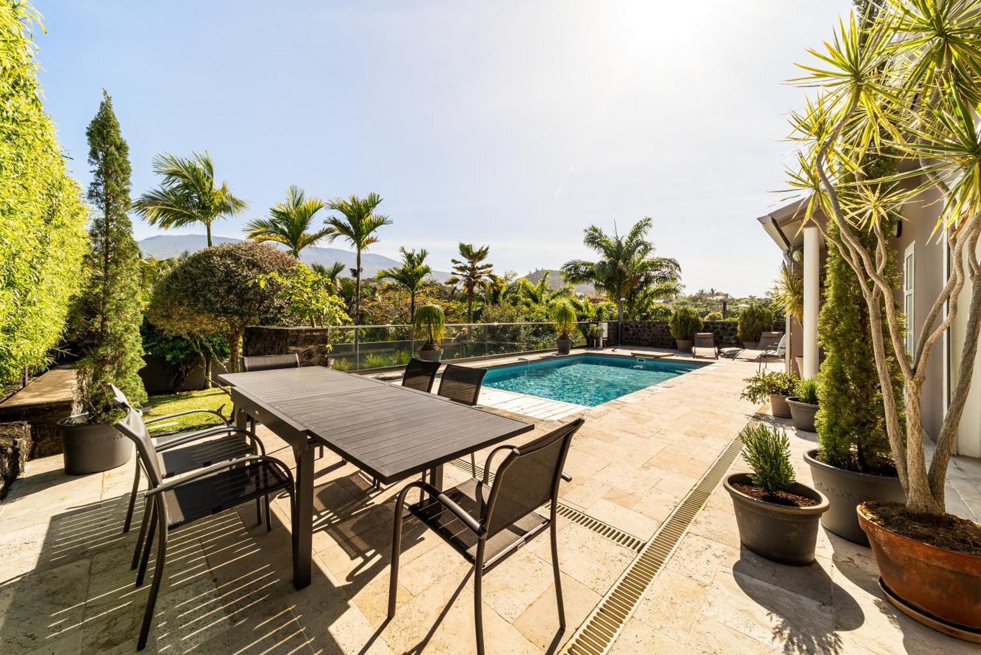 Villa Avec Piscine Vue Mer Et Montagne, En Pleine Nature سانت-جوزيف المظهر الخارجي الصورة